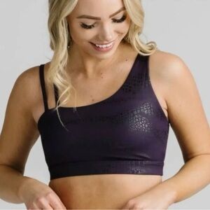 Zyia Dark Orchid Scales Asym Light n TightBra
Size: XXL